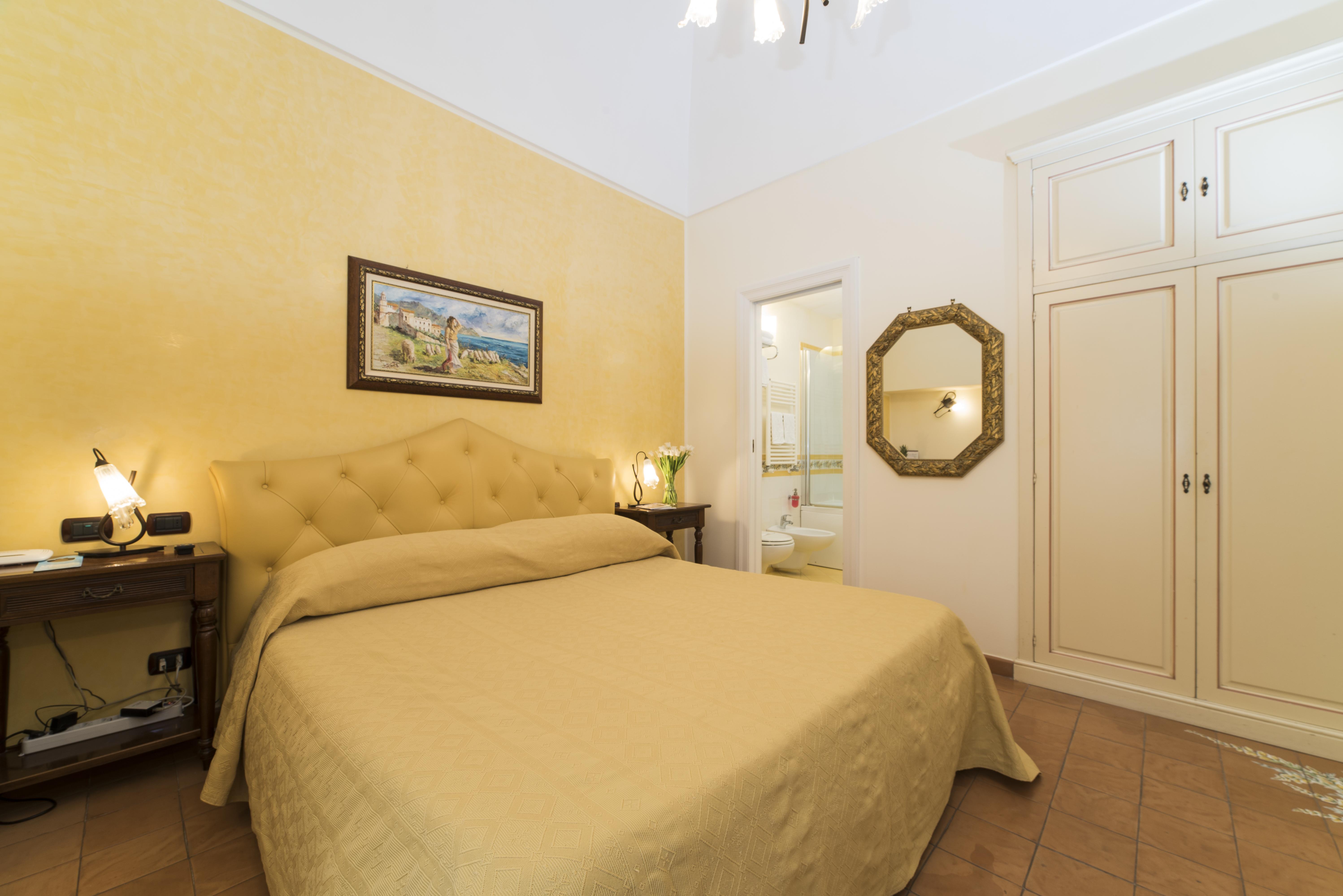 Hotel Villa Annalara Charme And Relax Amalfi Bagian luar foto