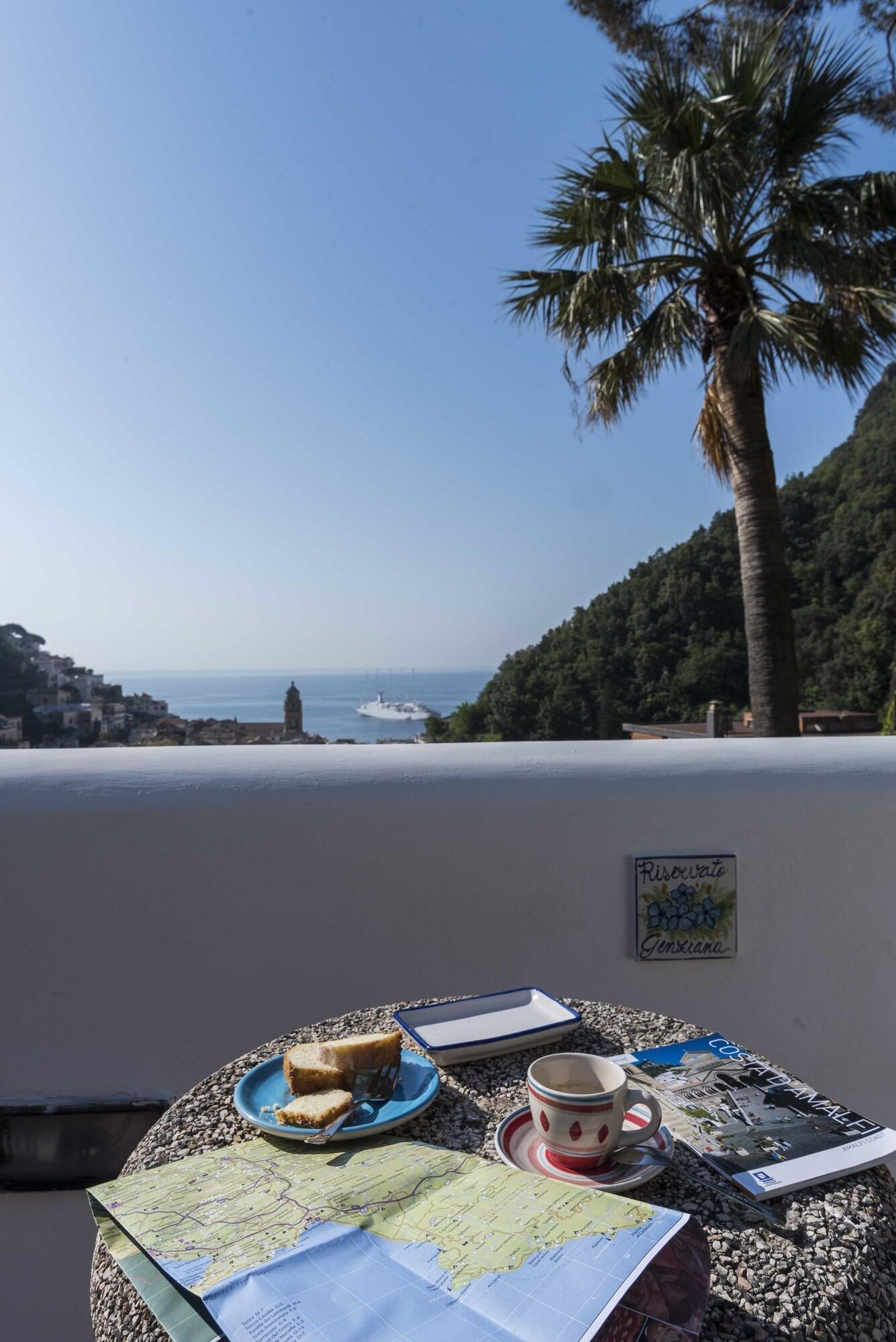 Hotel Villa Annalara Charme And Relax Amalfi Bagian luar foto