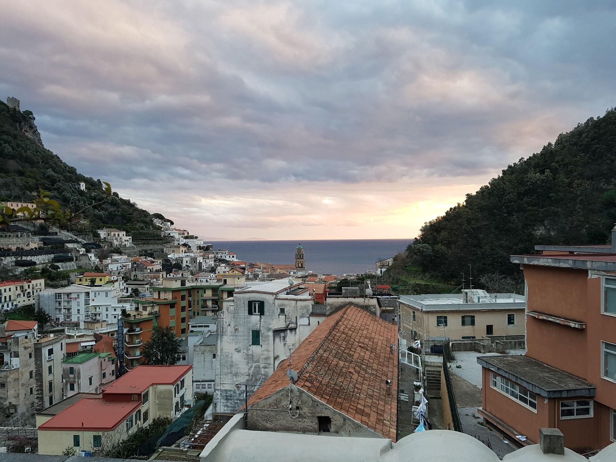 Hotel Villa Annalara Charme And Relax Amalfi Bagian luar foto