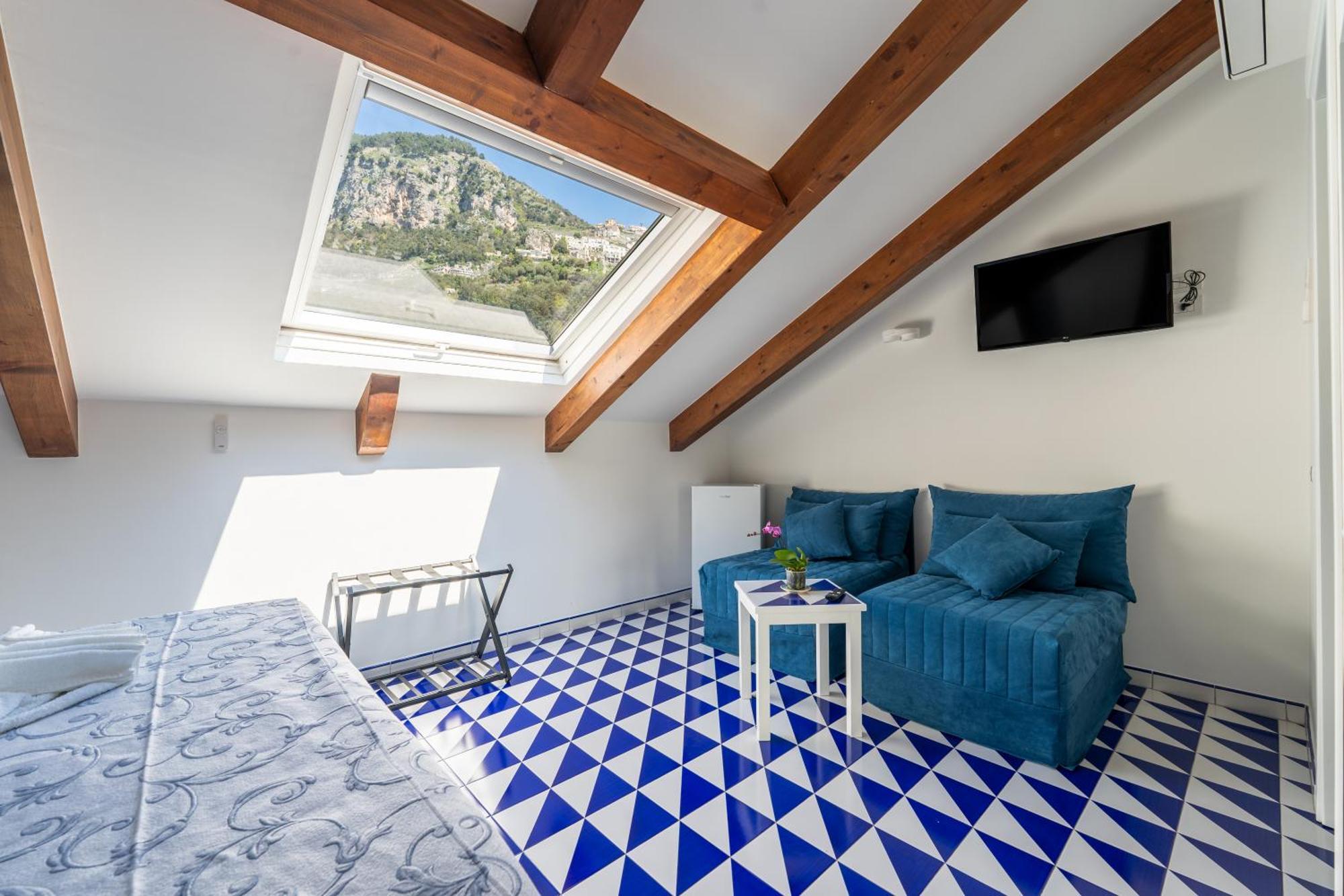 Hotel Villa Annalara Charme And Relax Amalfi Bagian luar foto