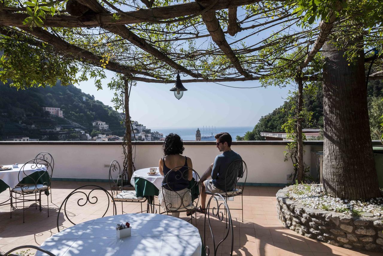 Hotel Villa Annalara Charme And Relax Amalfi Bagian luar foto